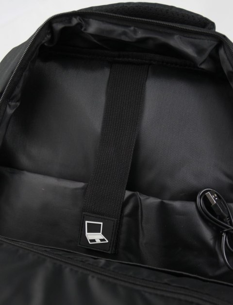 Esperanza NOVARA ET197 - Notebookrucksack 15,6″, Polyester 300D, USB-Port